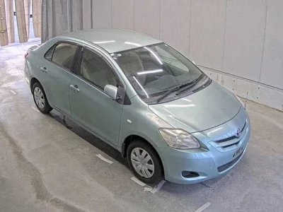 Toyota BELTA  с аукциона в Японии