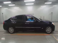 Nissan FUGA лот № 10273 оценка R  с аукциона в Японии 2