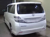 Toyota VELLFIRE лот № 5004 оценка 3  с аукциона в Японии 5