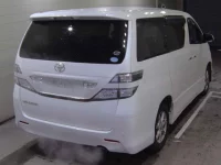 Toyota VELLFIRE лот № 5004 оценка 3  с аукциона в Японии 1