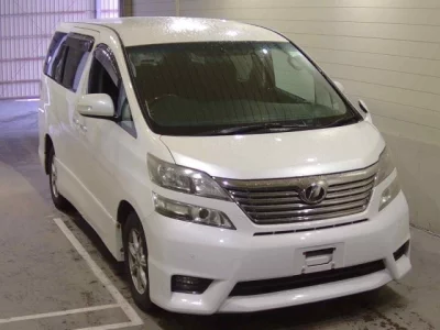 Toyota VELLFIRE  с аукциона в Японии