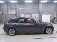 BMW 3-Series лот № 70236 оценка 4  с аукциона в Японии 2
