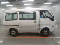 Mazda BONGO VAN лот № 10282 оценка R  с аукциона в Японии 2