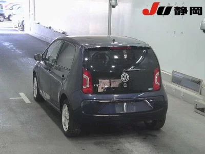 Volkswagen UP  с аукциона в Японии