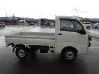 Daihatsu HIJET TRUCK лот № 5040 оценка 99  с аукциона в Японии 2