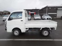 Daihatsu HIJET TRUCK лот № 5040 оценка 99  с аукциона в Японии 3