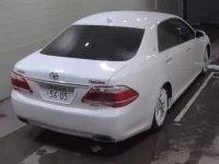 Toyota CROWN лот № 5019 оценка R  с аукциона в Японии 1
