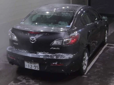 Mazda AXELA  с аукциона в Японии