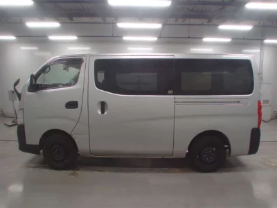 Nissan CARAVAN VAN  с аукциона в Японии