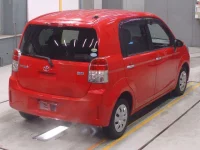 Toyota SPADE лот № 70259 оценка 3  с аукциона в Японии 1