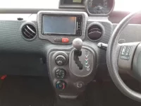 Toyota SPADE лот № 70259 оценка 3  с аукциона в Японии 8