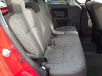 Toyota SPADE лот № 70259 оценка 3  с аукциона в Японии 9