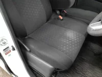 Daihatsu WAKE лот № 5047 оценка 3.5  с аукциона в Японии 7