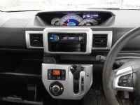 Daihatsu WAKE лот № 5047 оценка 3.5  с аукциона в Японии 8