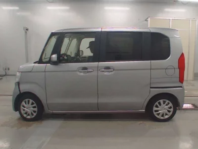 Honda N BOX  с аукциона в Японии