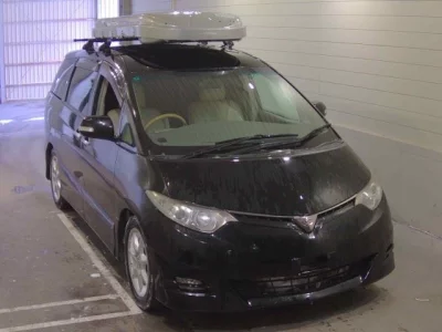 Toyota ESTIMA  с аукциона в Японии