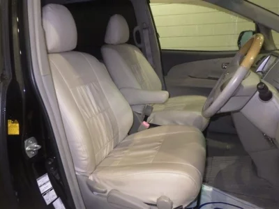 Toyota ESTIMA  с аукциона в Японии