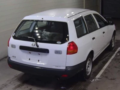 Nissan AD  с аукциона в Японии