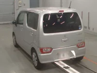 Suzuki WAGON R лот № 90050 оценка RA  с аукциона в Японии 5