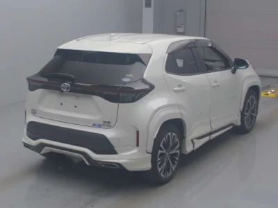 Toyota YARIS CROSS  с аукциона в Японии