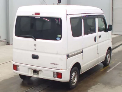 Suzuki EVERY  с аукциона в Японии
