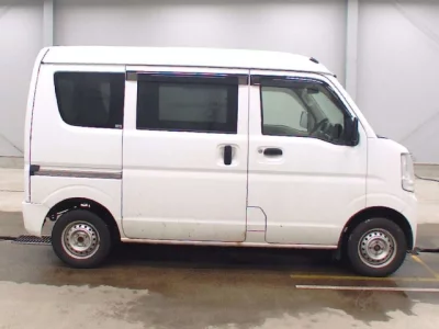 Suzuki EVERY  с аукциона в Японии