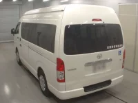 Toyota HIACE лот № 36173 оценка 3  с аукциона в Японии 5