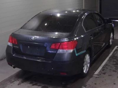 Subaru LEGACY B4  с аукциона в Японии