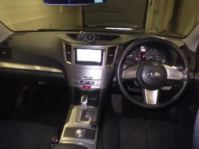 Subaru LEGACY B4  с аукциона в Японии