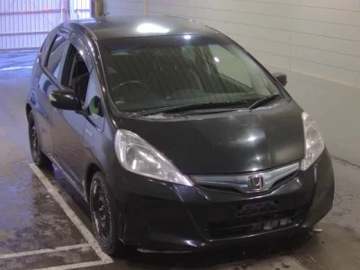 Honda FIT  с аукциона в Японии