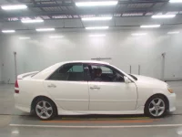 Toyota MARK II лот № 10322 оценка R  с аукциона в Японии 2