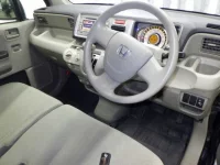 Honda LIFE лот № 1327 оценка 3.5  с аукциона в Японии 2