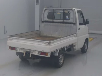 Nissan CLIPPER TRUCK
