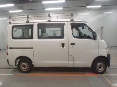 Toyota TOWN ACE VAN  с аукциона в Японии