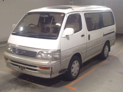 Toyota HIACE  с аукциона в Японии