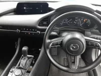 Mazda MAZDA3 лот № 90063 оценка 4  с аукциона в Японии 8