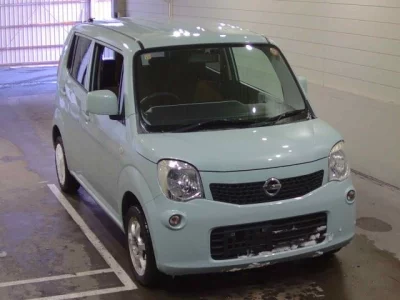 Nissan MOCO  с аукциона в Японии