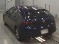 Mazda MAZDA3 лот № 90066 оценка 4  с аукциона в Японии 5