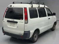 Toyota LITE ACE VAN лот № 62066 оценка 2  с аукциона в Японии 1