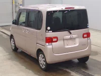 Daihatsu TANTO лот № 5111 оценка 3.5  с аукциона в Японии 5