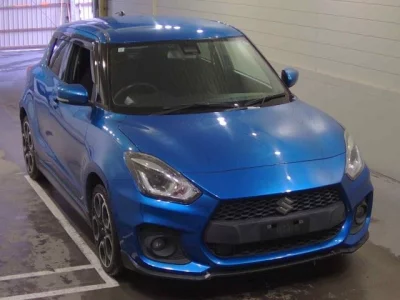 Suzuki SWIFT  с аукциона в Японии