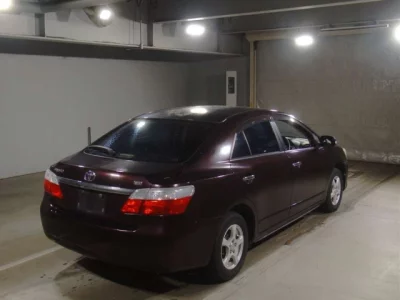 Toyota PREMIO  с аукциона в Японии