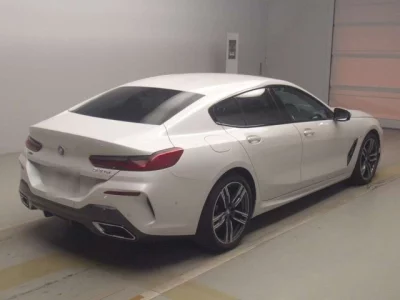 BMW 8-Series