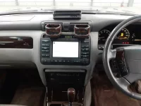 Toyota CROWN лот № 36195 оценка 4  с аукциона в Японии 8
