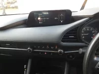 Mazda MAZDA3 лот № 90078 оценка 4  с аукциона в Японии 8