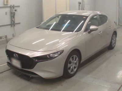 Mazda MAZDA3  с аукциона в Японии