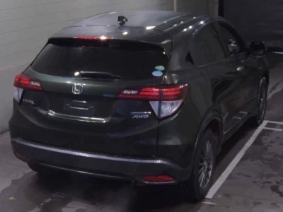 Honda VEZEL  с аукциона в Японии