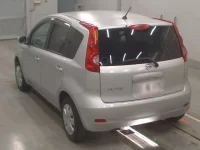 Nissan NOTE лот № 10367 оценка 3  с аукциона в Японии 5