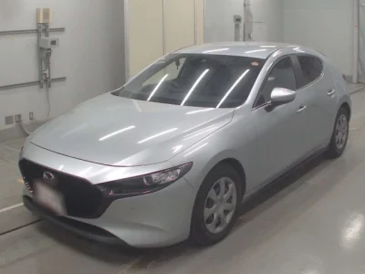 Mazda MAZDA3  с аукциона в Японии
