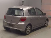 Toyota VITZ лот № 70104 оценка 3.5  с аукциона в Японии 1